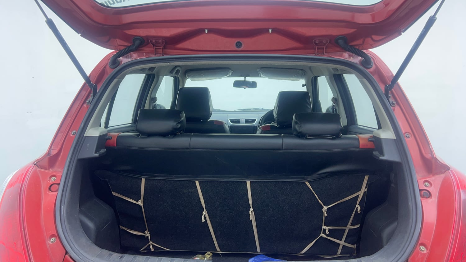 Used 2013 Maruti Suzuki Swift VXi Petrol Manual interior DICKY INSIDE VIEW