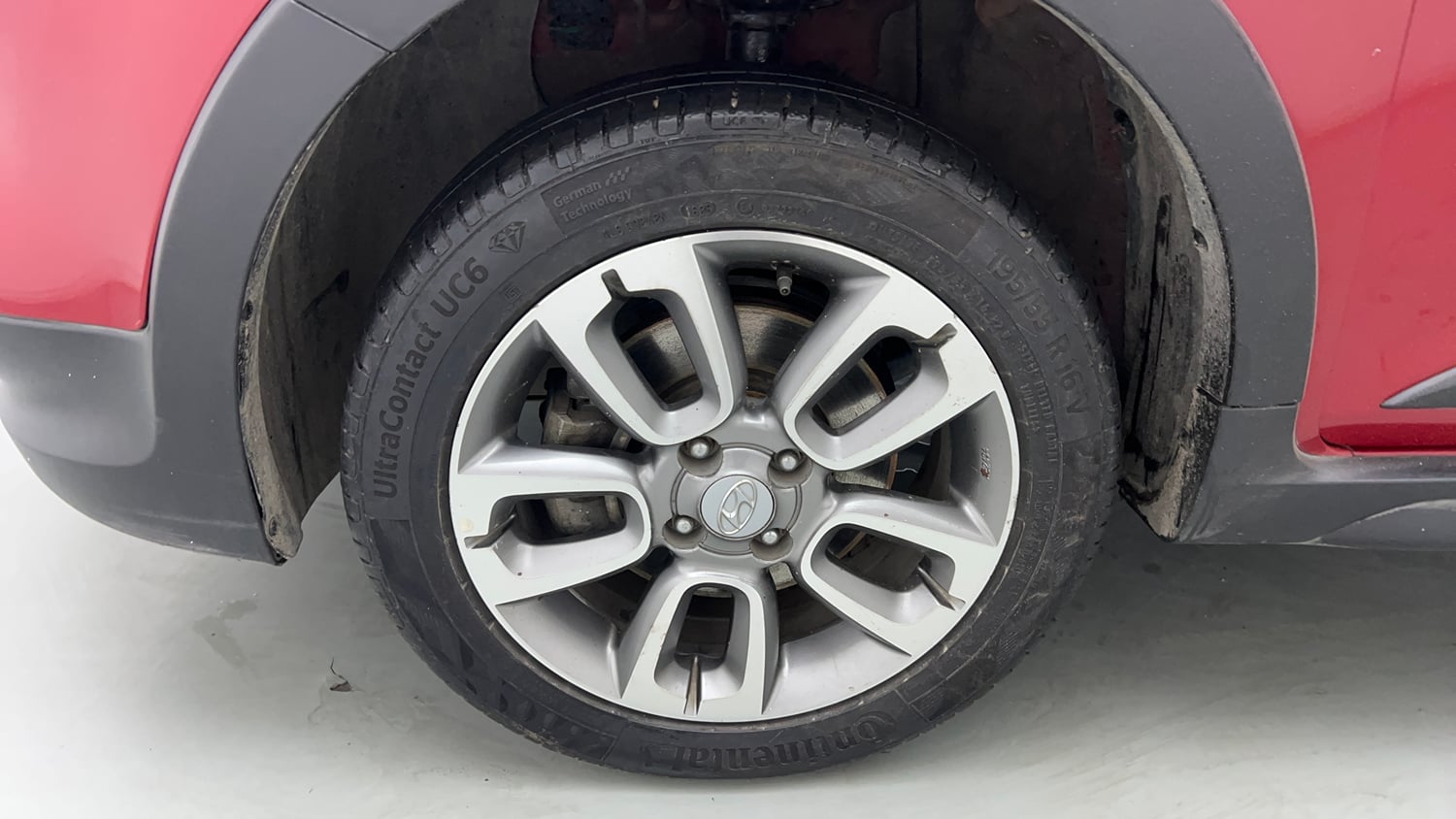 Used 2016 Hyundai i20 Active 1.2 S Petrol Manual tyres LEFT FRONT TYRE RIM VIEW