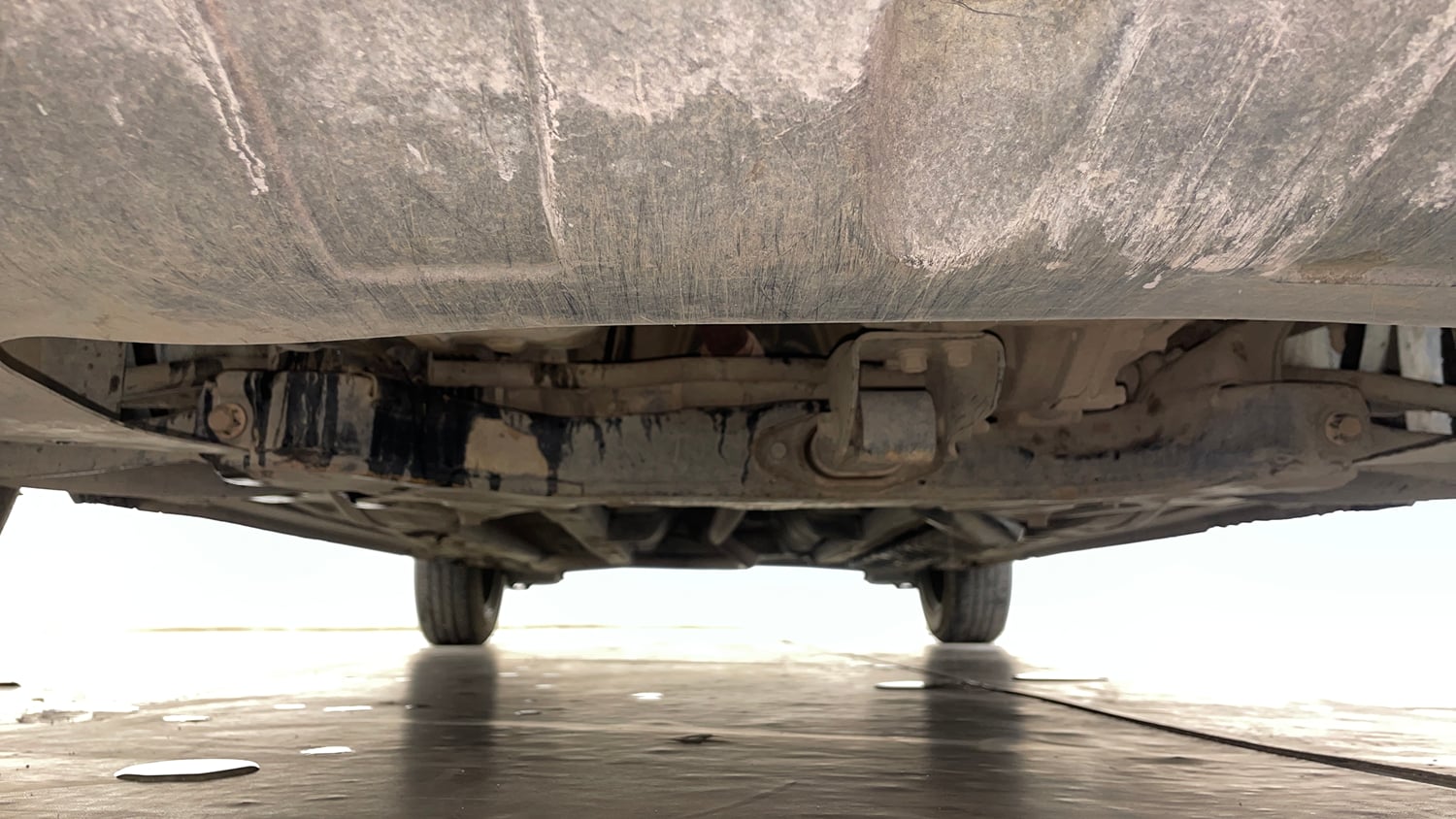 Used 2017 Hyundai Elite i20 Sportz 1.2 Petrol Manual extra FRONT LEFT UNDERBODY VIEW