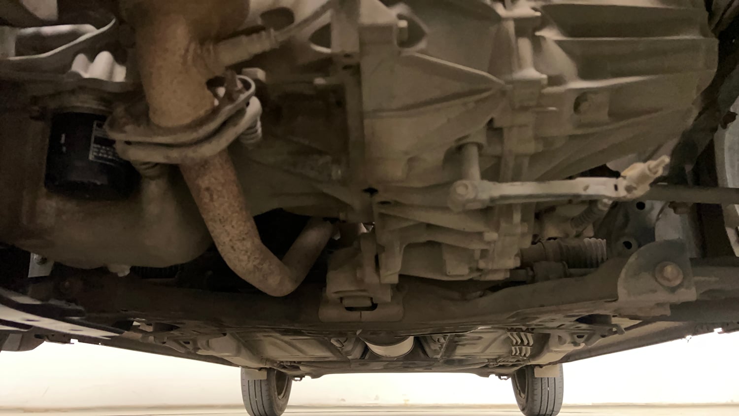Used 2016 Maruti Suzuki Baleno Delta 1.2 Petrol Manual extra FRONT LEFT UNDERBODY VIEW