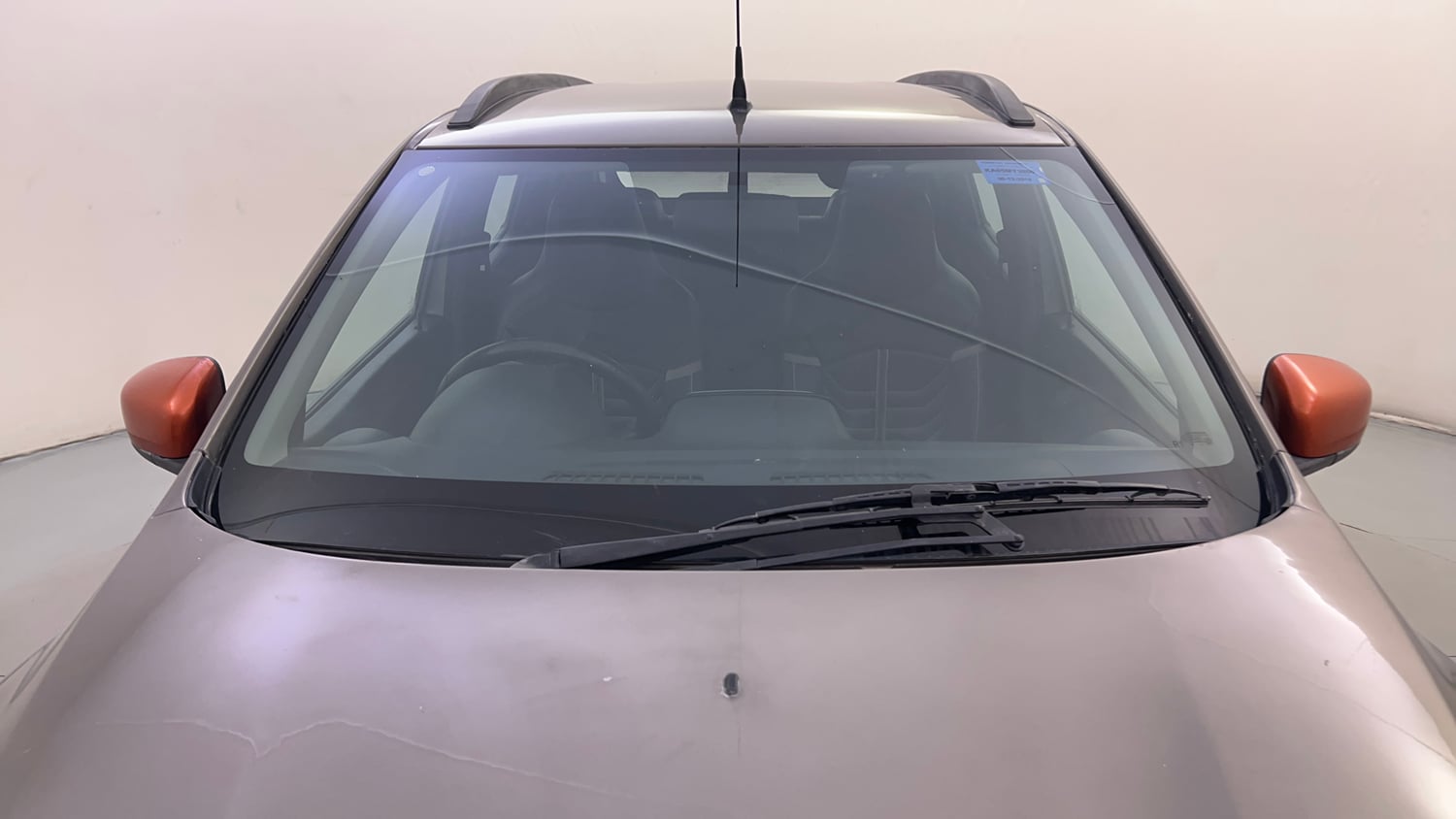 Used 2018 Renault Kwid CLIMBER 1.0 AMT Petrol Automatic exterior FRONT WINDSHIELD VIEW
