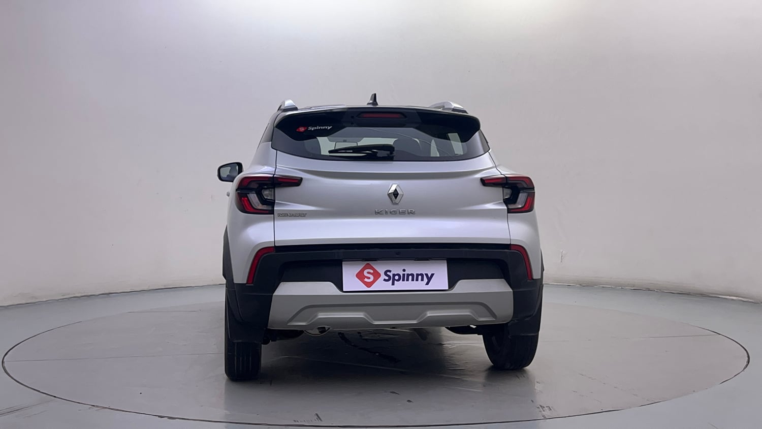 Used 2021 Renault Kiger RXT MT Dual Tone Petrol Manual exterior BACK VIEW