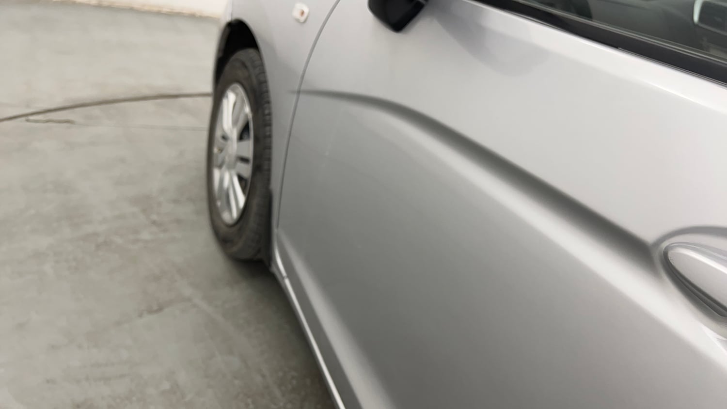 Used 2015 Honda Jazz SV Petrol Petrol Manual dents MINOR DENT