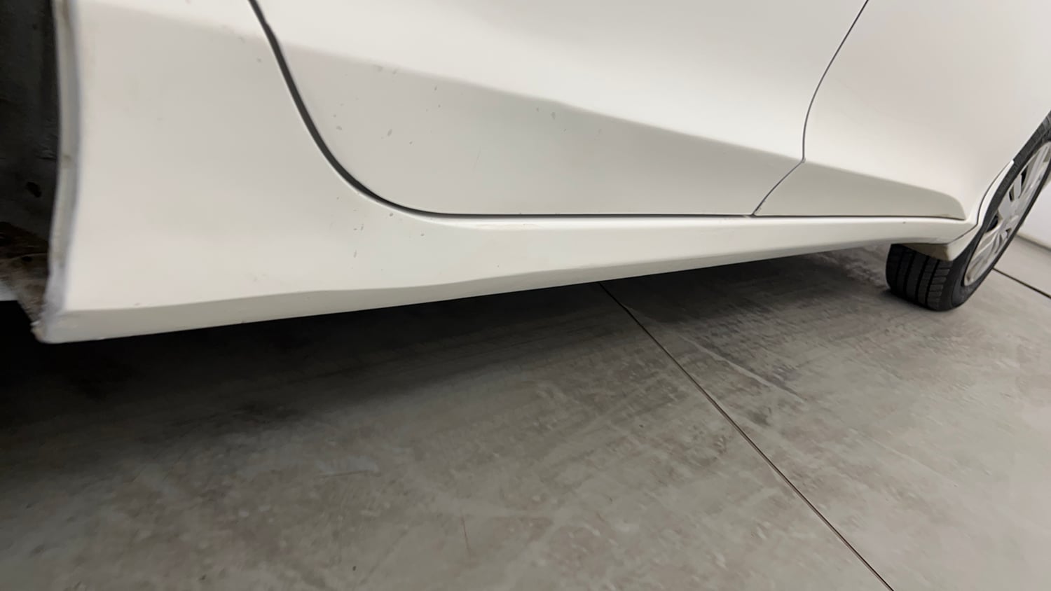 Used 2016 Honda City SV Petrol Manual dents MINOR SCRATCH
