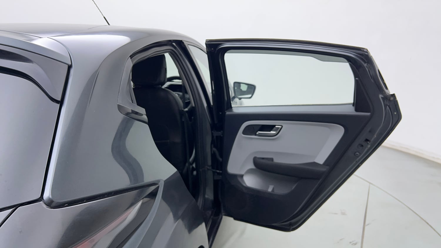 Used 2021 Tata Altroz XZ Petrol Petrol Manual interior RIGHT REAR DOOR OPEN VIEW
