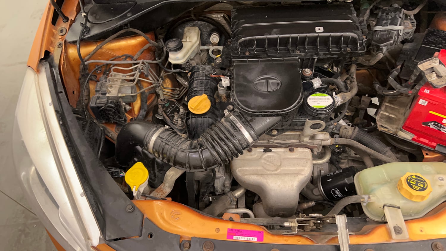 Used 2016 Tata Tiago Revotron XZ Petrol Manual engine ENGINE RIGHT SIDE VIEW
