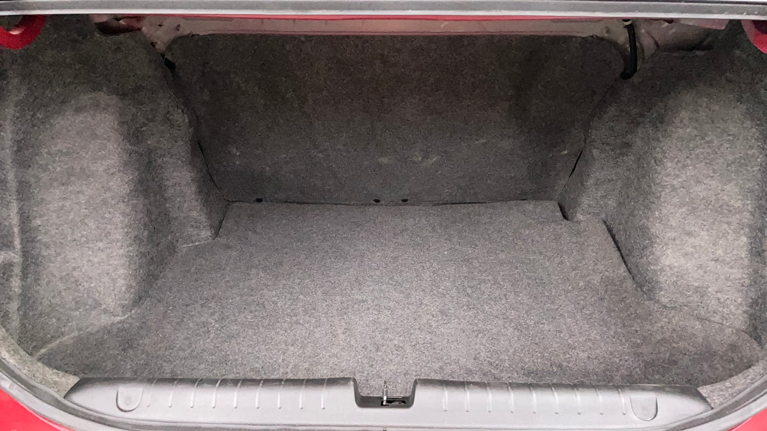 Used 2018 Honda Amaze 1.2 S CVT Petrol Petrol Automatic interior DICKY INSIDE VIEW
