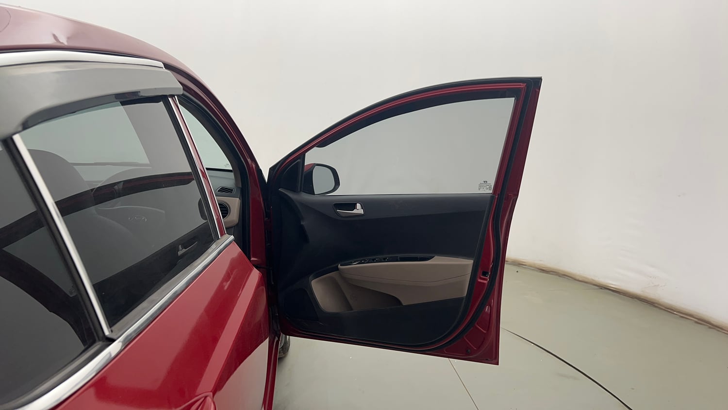 Used 2017 Hyundai Grand i10 Sportz 1.2 Kappa VTVT Petrol Manual interior RIGHT FRONT DOOR OPEN VIEW