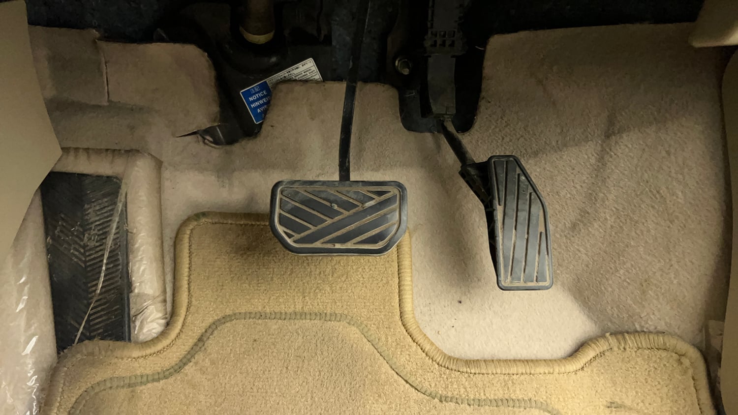 Used 2019 Maruti Suzuki Dzire VXi AMT Petrol Automatic interior PEDALS VIEW