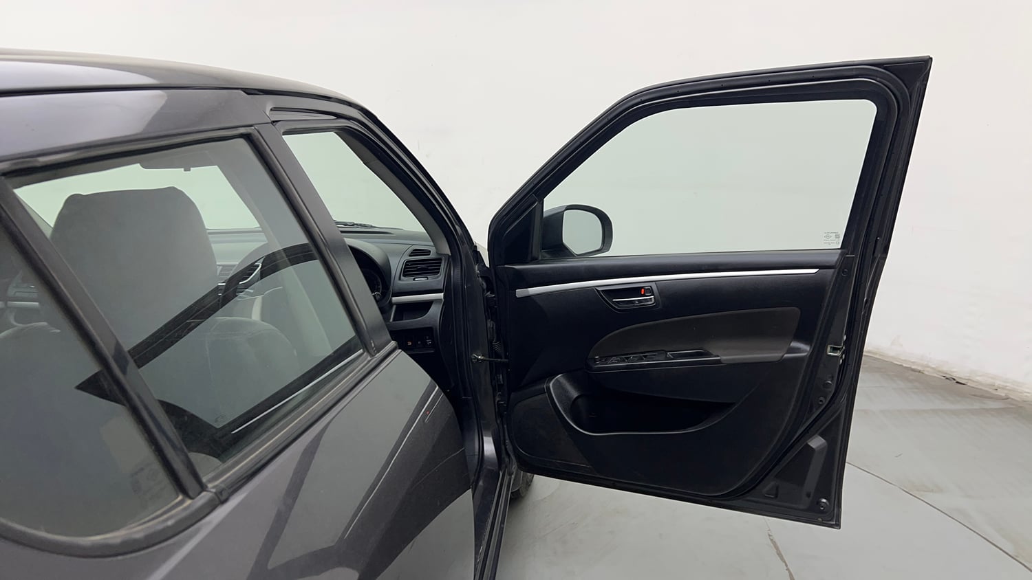 Used 2015 Maruti Suzuki Swift VXi Petrol Manual interior RIGHT FRONT DOOR OPEN VIEW