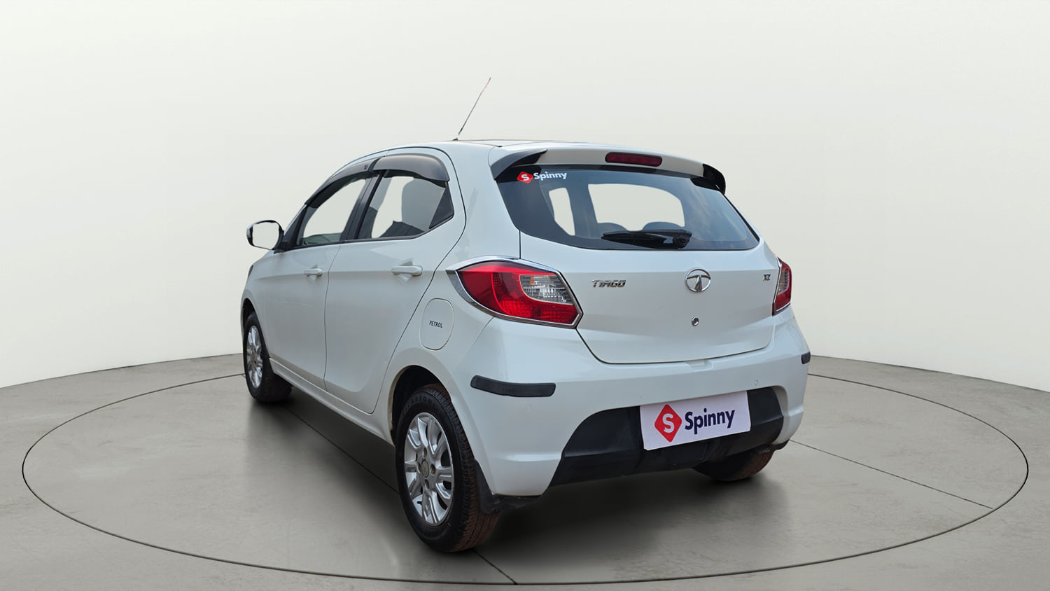 Used 2017 Tata Tiago Revotron XZ Petrol Manual exterior LEFT REAR CORNER VIEW