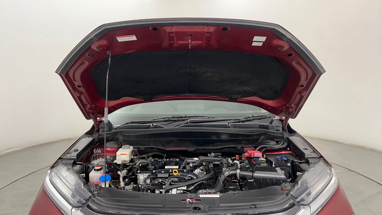 Used 2023 Toyota Urban Cruiser Hyryder V Hybrid Hybrid Automatic engine ENGINE & BONNET OPEN FRONT VIEW