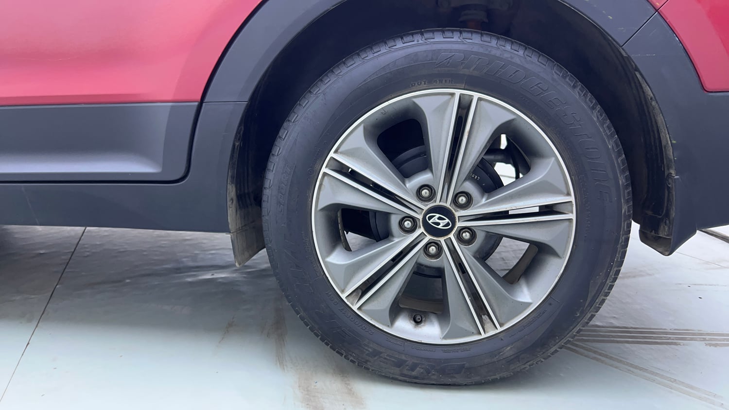 Used 2017 Hyundai Creta 1.6 SX Plus AT Petrol Petrol Automatic tyres LEFT REAR TYRE RIM VIEW