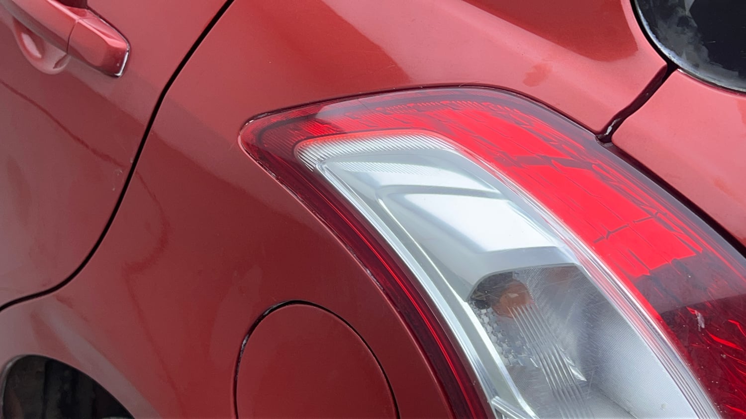 Used 2013 Maruti Suzuki Swift VXi Petrol Manual dents MINOR DENT
