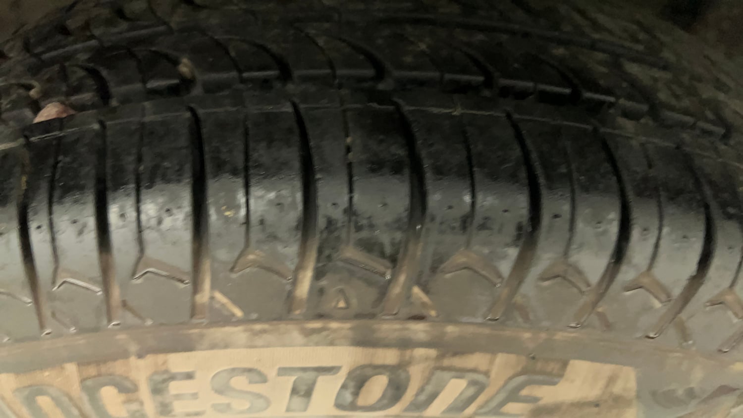Used 2019 Maruti Suzuki Dzire VXi AMT Petrol Automatic tyres LEFT REAR TYRE TREAD VIEW