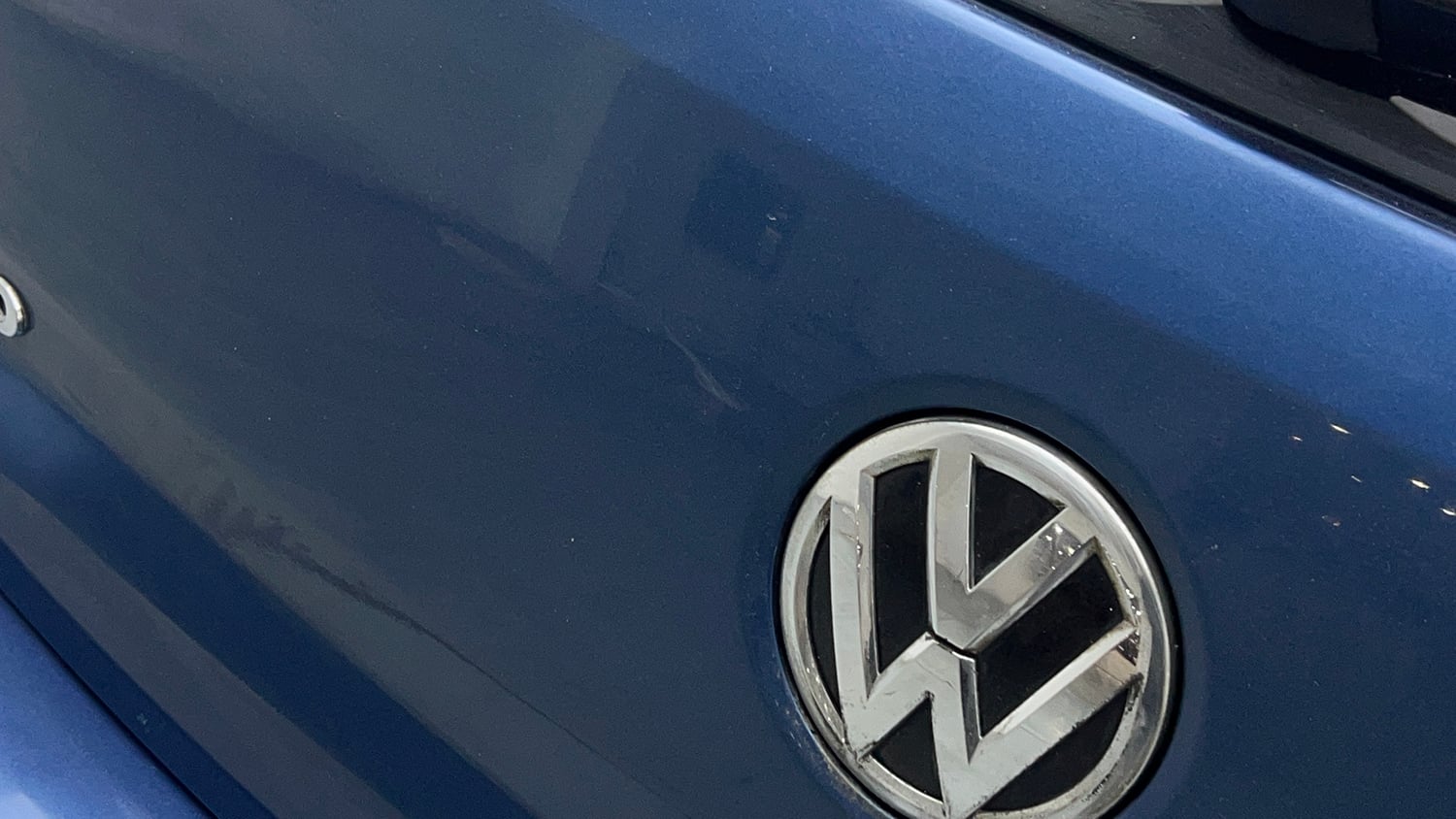 Used 2017 Volkswagen Polo Comfortline 1.2L (P) Petrol Manual dents MINOR SCRATCH