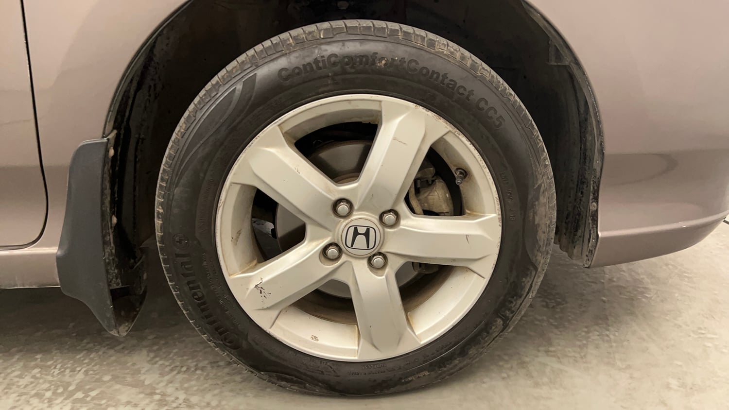 Used 2012 Honda City 1.5 S MT Petrol Manual tyres RIGHT FRONT TYRE RIM VIEW