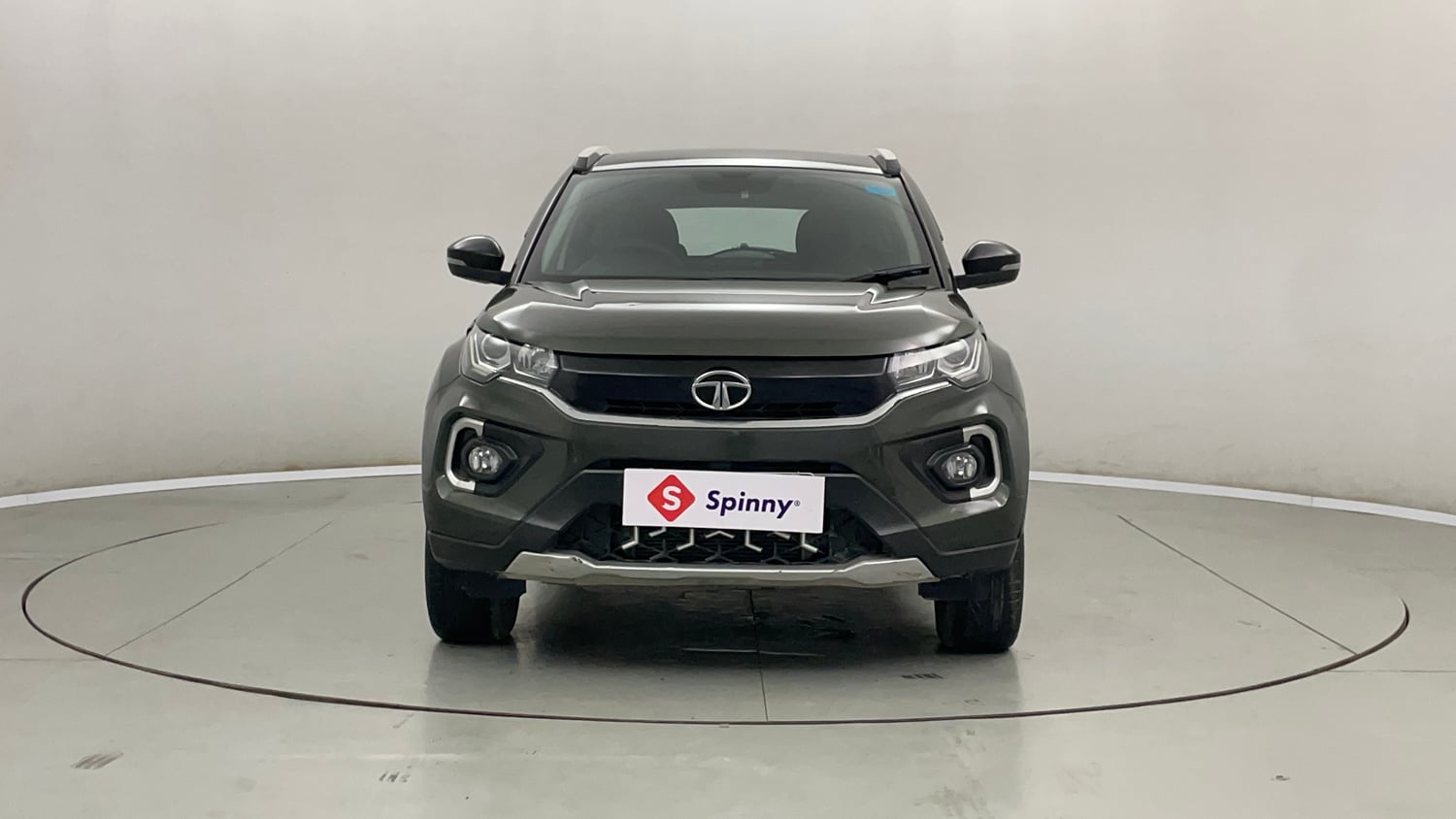 Used 2021 Tata Nexon XZ Plus Petrol Manual exterior FRONT VIEW
