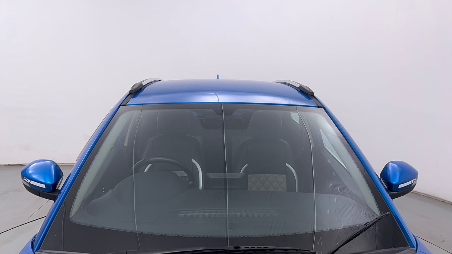 Used 2018 Tata Nexon XZ Plus Diesel Diesel Manual exterior FRONT WINDSHIELD VIEW