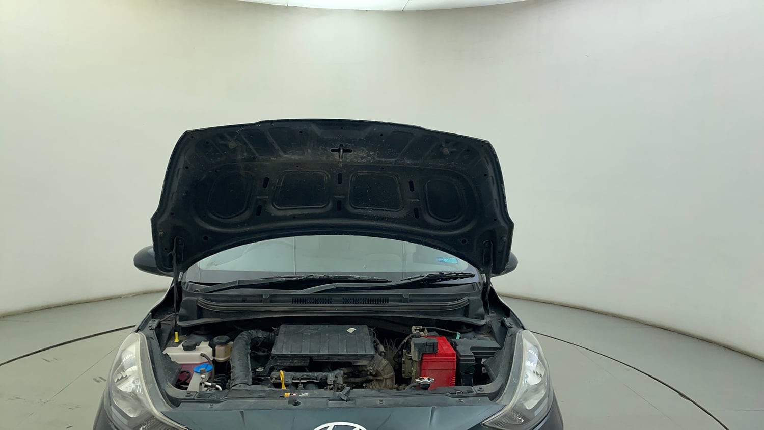 Used 2024 Hyundai Grand i10 Nios Corporate1.2 Kappa Petrol Manual engine ENGINE & BONNET OPEN FRONT VIEW