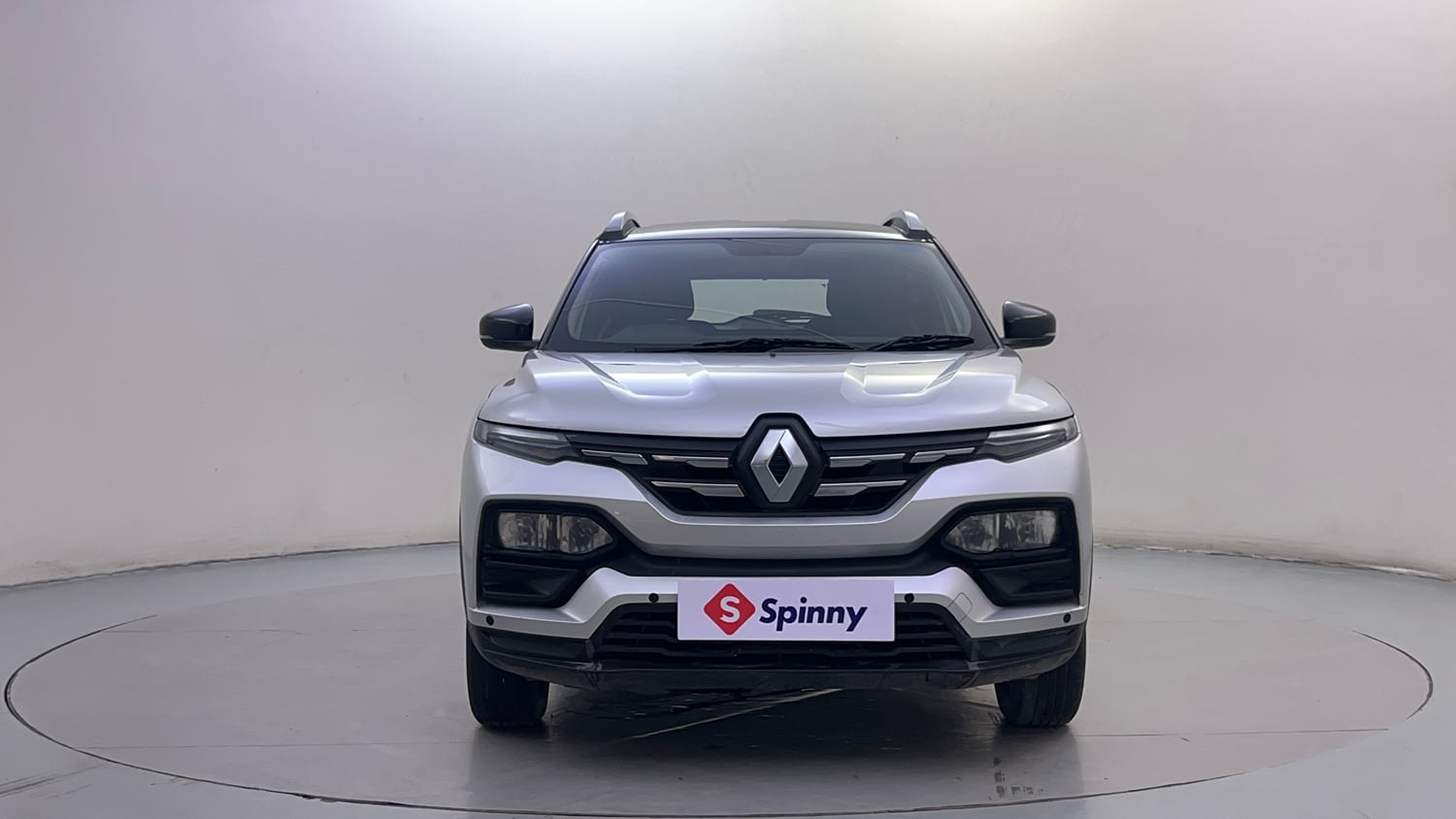 Used 2021 Renault Kiger RXT MT Dual Tone Petrol Manual exterior FRONT VIEW