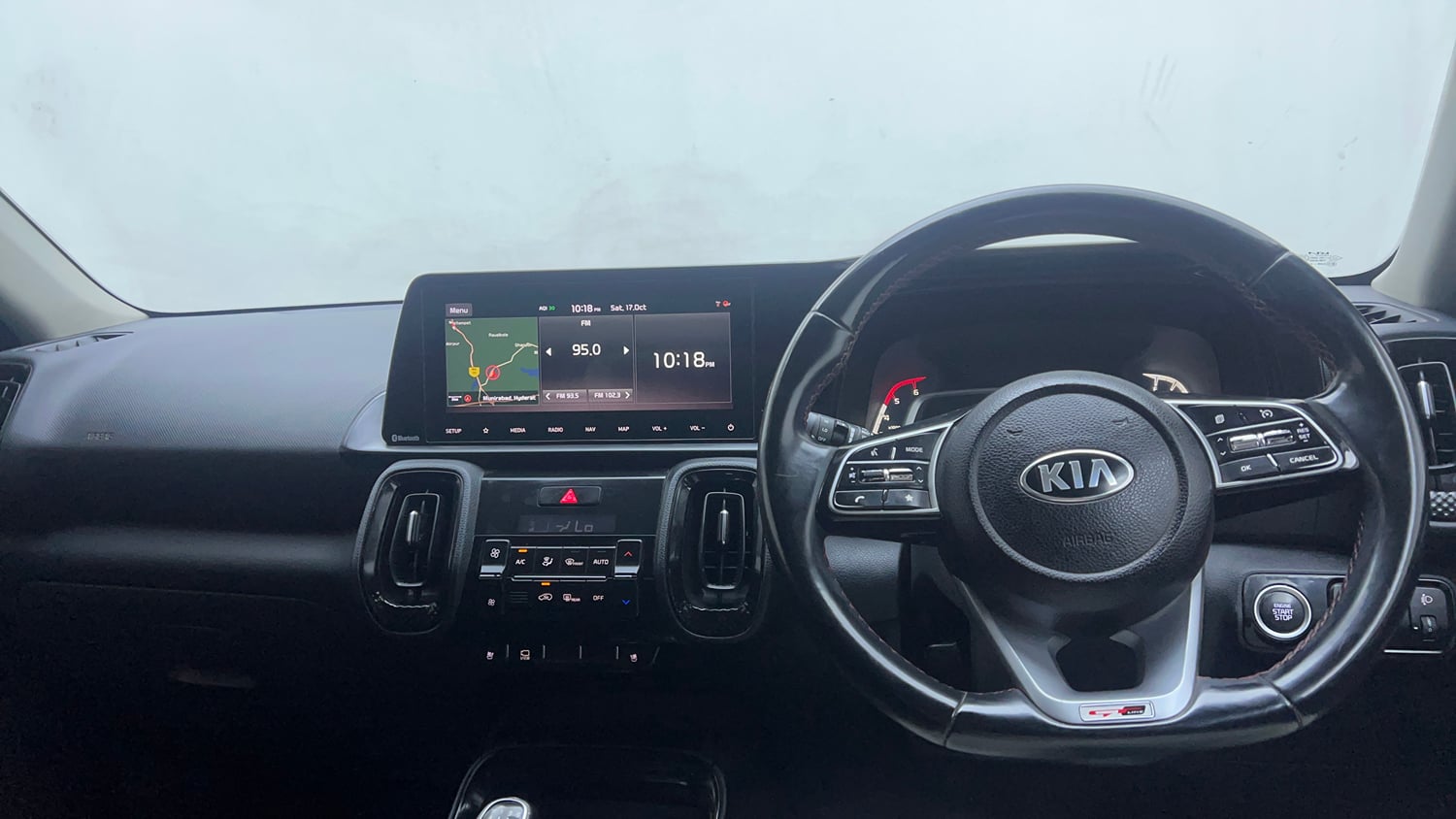 Used 2020 Kia Sonet GTX Plus 1.5 Diesel Manual interior DASHBOARD VIEW