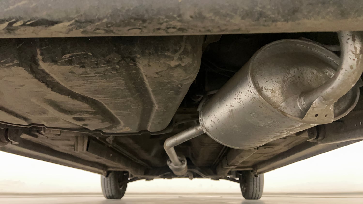 Used 2012 Maruti Suzuki Wagon R LXi Petrol Manual extra REAR UNDERBODY VIEW (TAKEN FROM REAR)