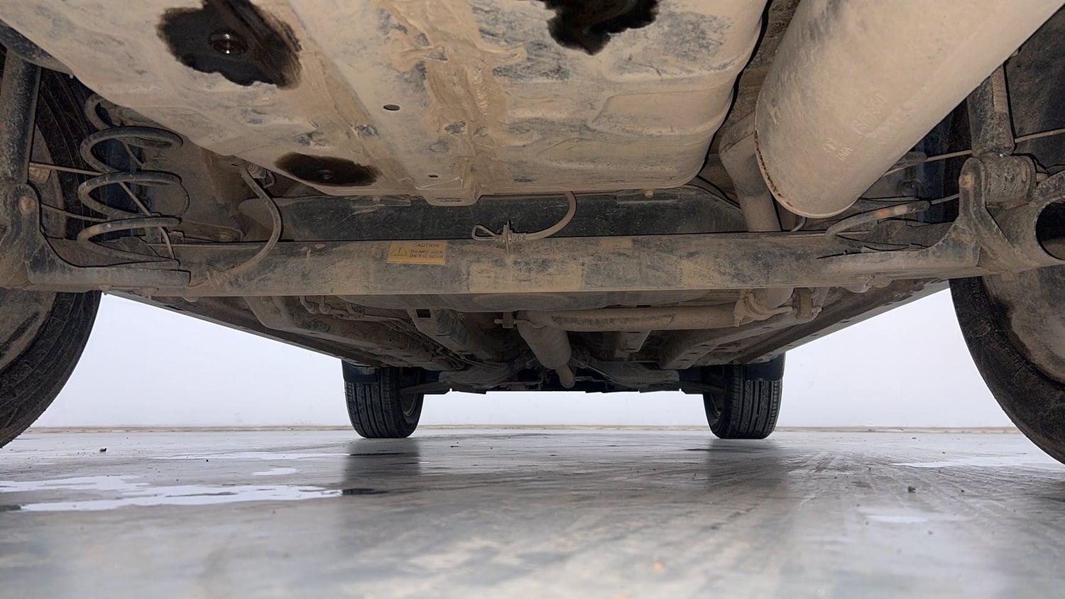 Used 2018 Tata Nexon XZ Plus Diesel Diesel Manual extra REAR UNDERBODY VIEW (TAKEN FROM REAR)