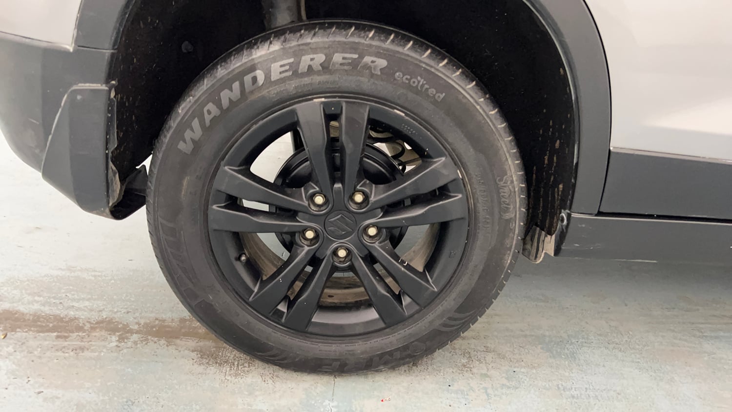 Used 2019 Maruti Suzuki Vitara Brezza [2016-2020] ZDi Plus Diesel Manual tyres RIGHT REAR TYRE RIM VIEW