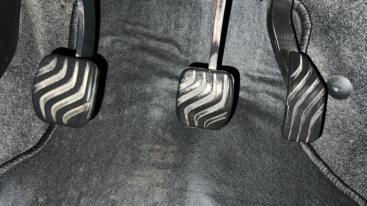 Used 2020 Renault Triber RXZ Petrol Manual interior PEDALS VIEW