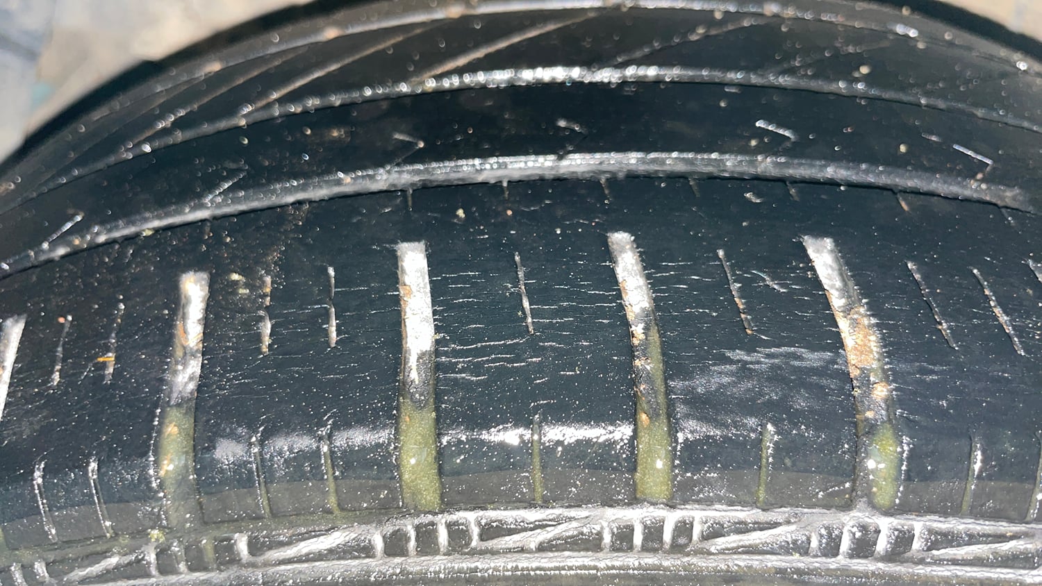 Used 2019 Hyundai Xcent SX Petrol Manual tyres RIGHT REAR TYRE TREAD VIEW