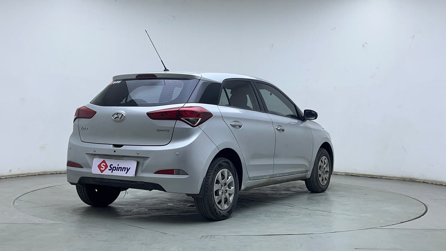 Used 2017 Hyundai Elite i20 Sportz 1.2 Petrol Manual exterior RIGHT REAR CORNER VIEW