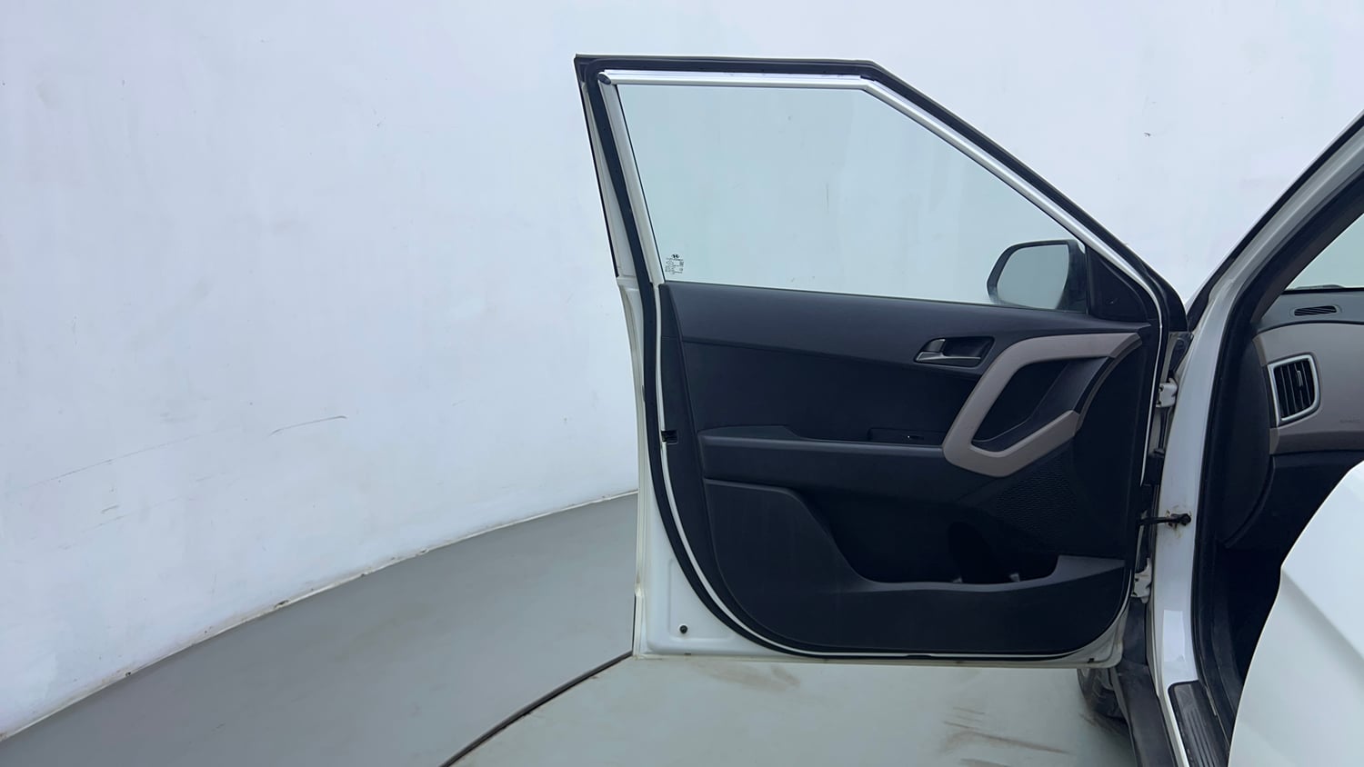 Used 2016 Hyundai Creta 1.6 SX Plus Petrol Petrol Manual interior LEFT FRONT DOOR OPEN VIEW