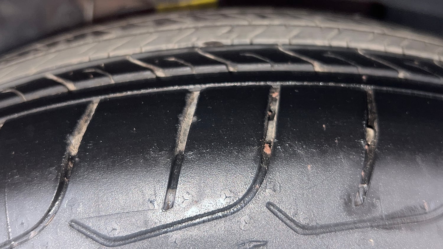 Used 2018 Ford EcoSport Trend + 1.5L TDCi Diesel Manual tyres RIGHT FRONT TYRE TREAD VIEW