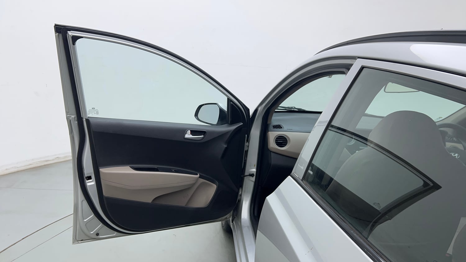 Used 2018 Hyundai Grand i10 Sportz (O) AT 1.2 Kappa VTVT Petrol Automatic interior LEFT FRONT DOOR OPEN VIEW