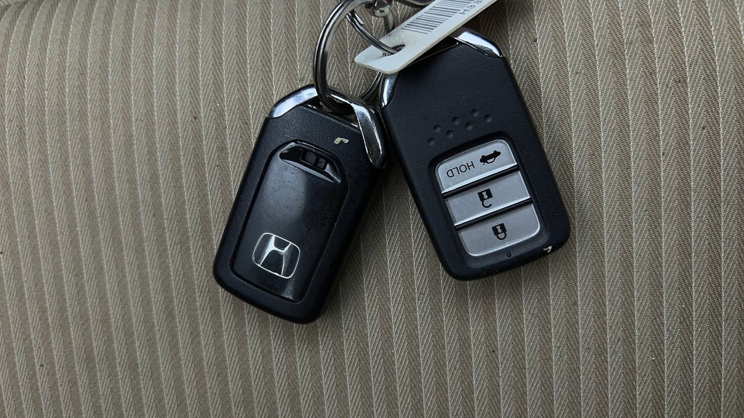 Used 2024 honda Amaze 2nd Generation VX 1.2 Petrol CVT Petrol Automatic extra CAR KEY VIEW