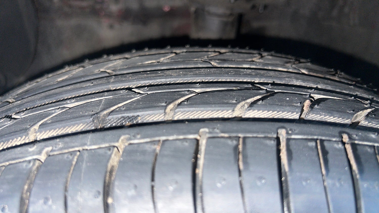 Used 2015 Hyundai Grand i10 Sportz 1.2 Kappa VTVT Petrol Manual tyres LEFT FRONT TYRE TREAD VIEW