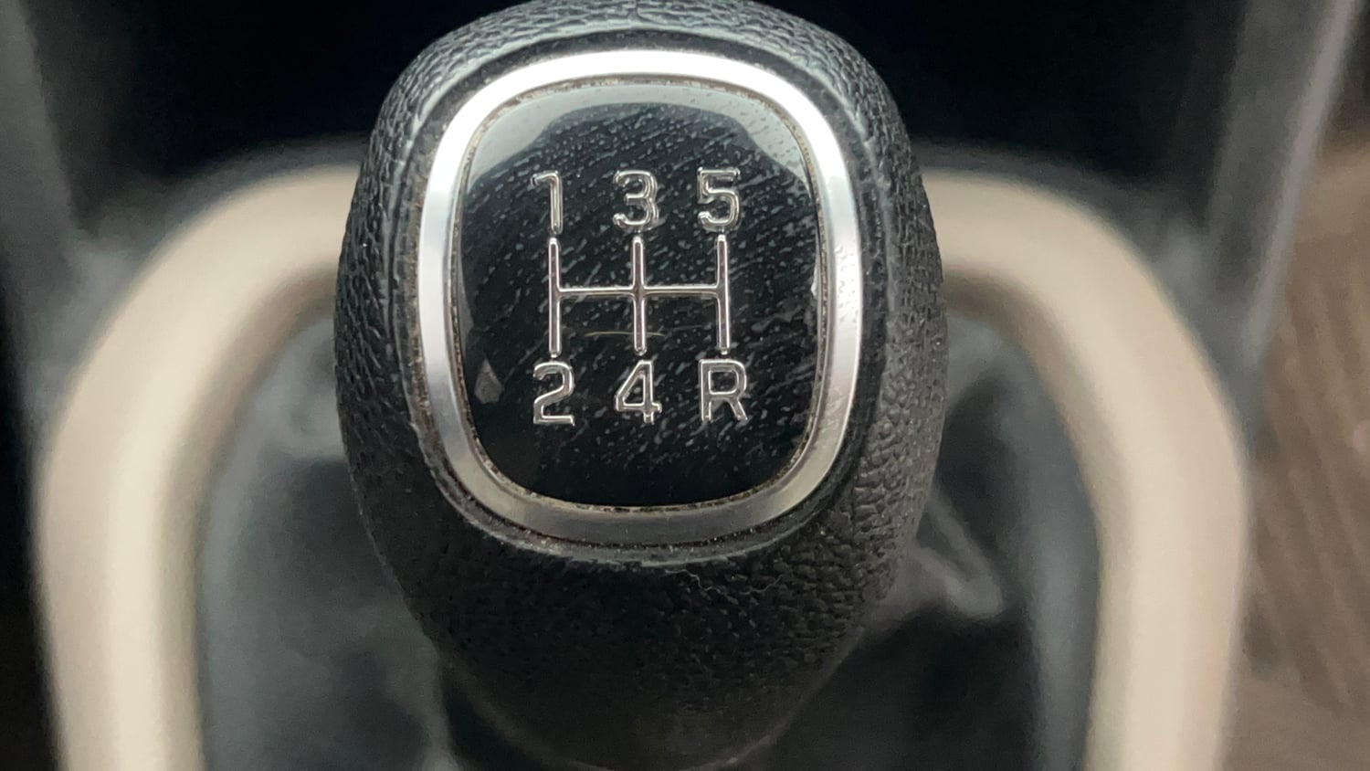Used 2017 Hyundai Grand i10 Sportz 1.2 Kappa VTVT Petrol Manual interior GEAR  KNOB VIEW