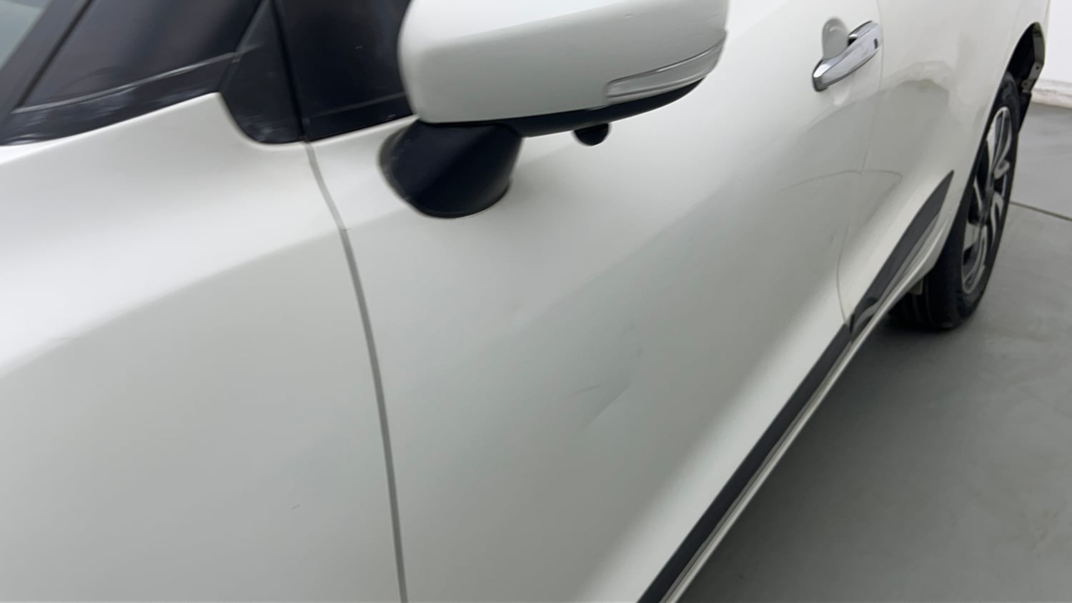 Used 2019 Maruti Suzuki Baleno Zeta Petrol Manual dents MINOR SCRATCH
