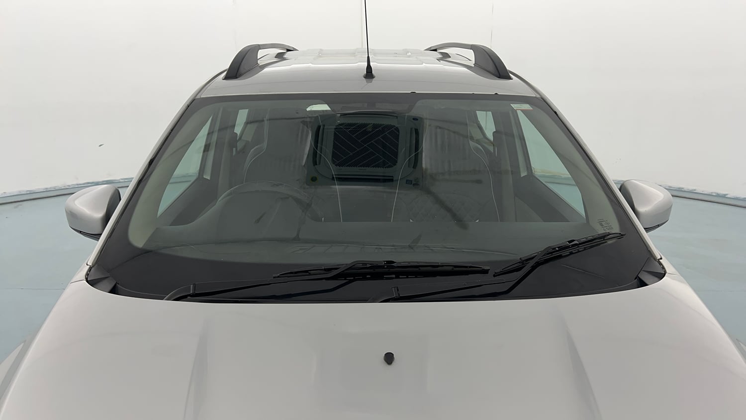 Used 2020 Renault Triber RXZ Petrol Manual exterior FRONT WINDSHIELD VIEW