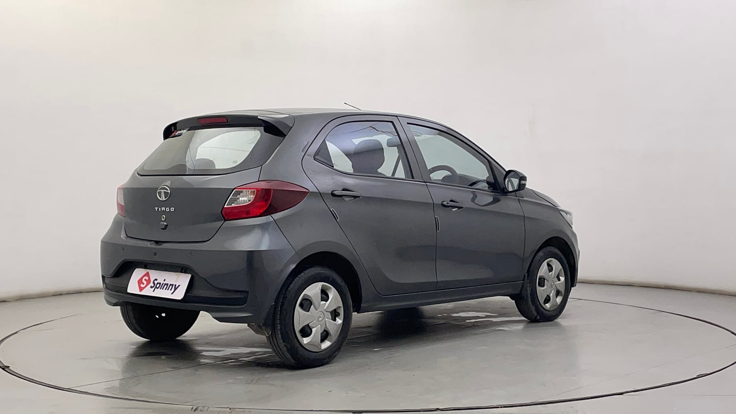 Used 2022 Tata Tiago XT (O) Petrol Manual exterior RIGHT REAR CORNER VIEW