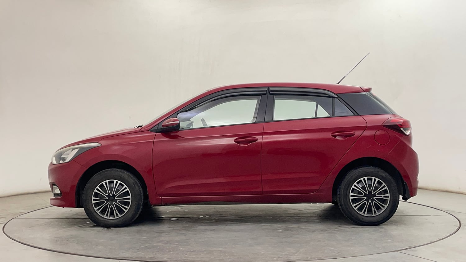 Used 2017 Hyundai Elite i20 Sportz 1.2 Petrol Manual exterior LEFT SIDE VIEW