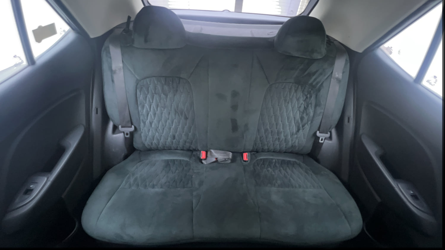 Used 2021 Hyundai Venue S 1.0 Turbo DCT Petrol Automatic interior REAR SEAT CONDITION VIEW