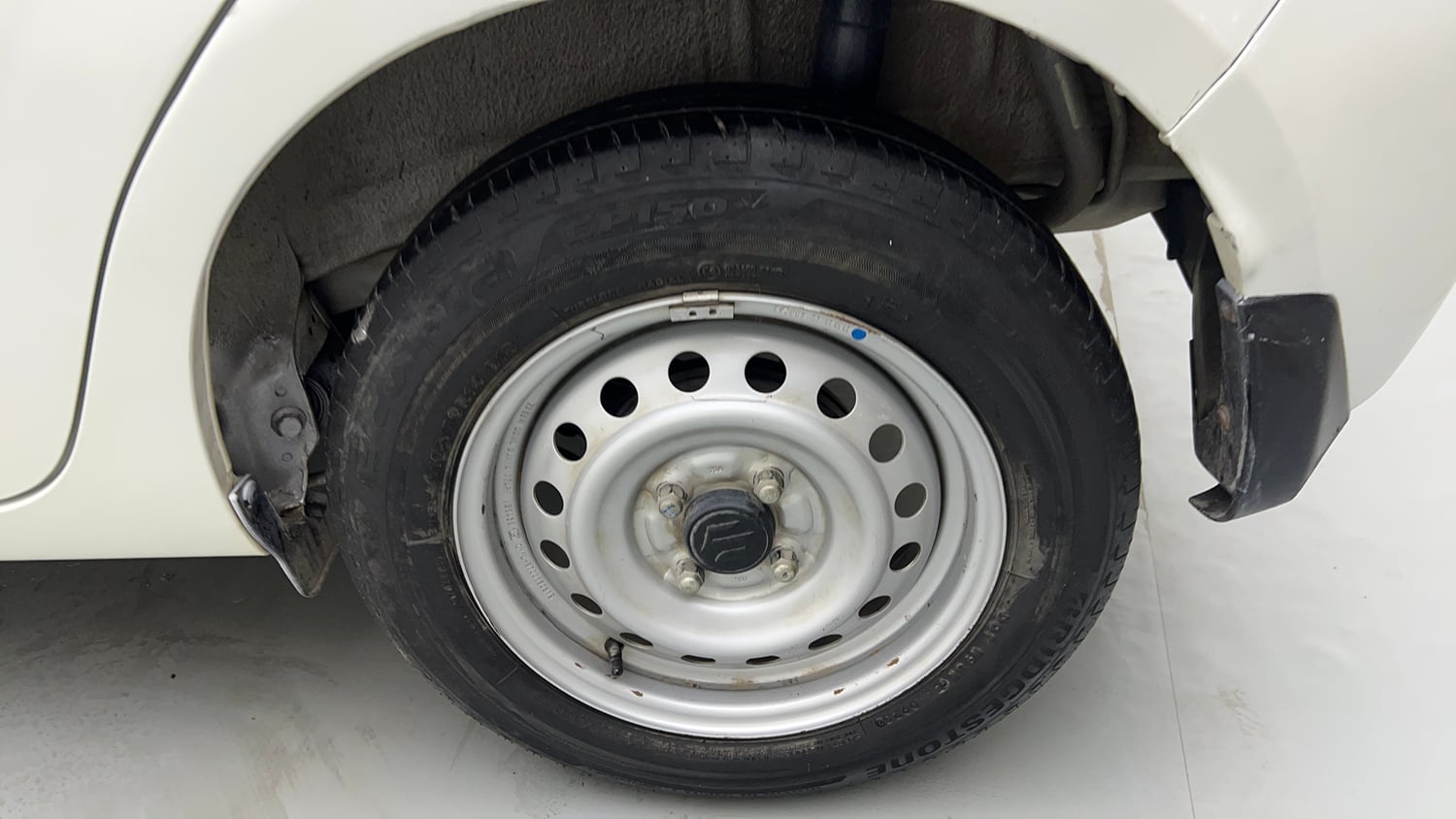 Used 2023 Maruti Suzuki Celerio LXi Petrol Manual tyres LEFT REAR TYRE RIM VIEW