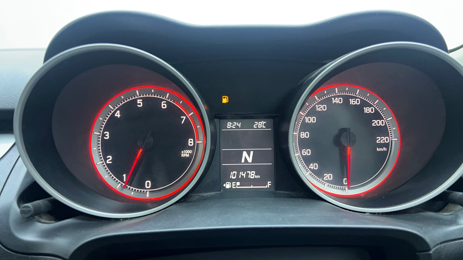 Used 2019 Maruti Suzuki Swift VXi AMT Petrol Automatic interior CLUSTERMETER VIEW