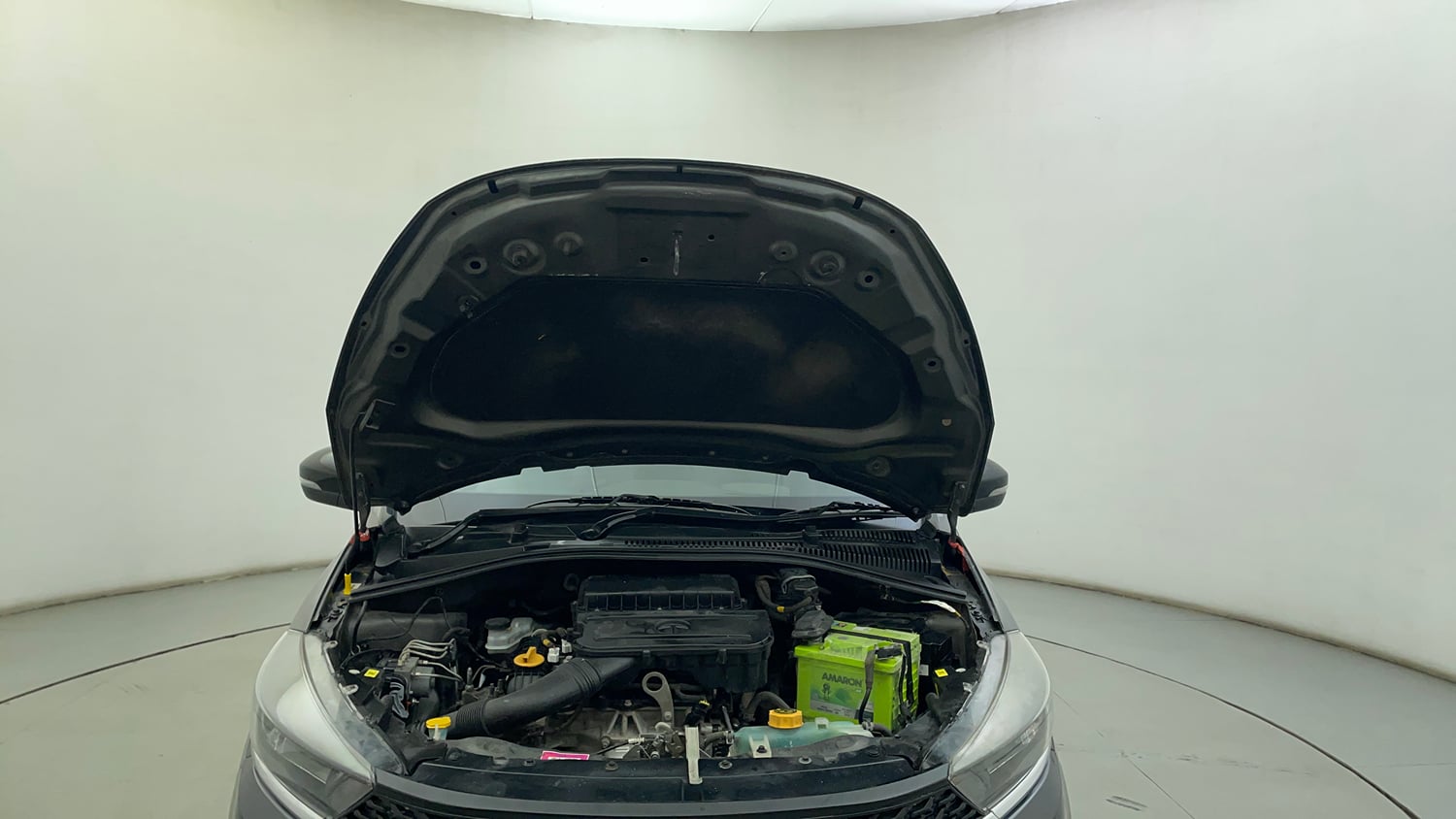 Used 2022 Tata Tiago XT (O) Petrol Manual engine ENGINE & BONNET OPEN FRONT VIEW