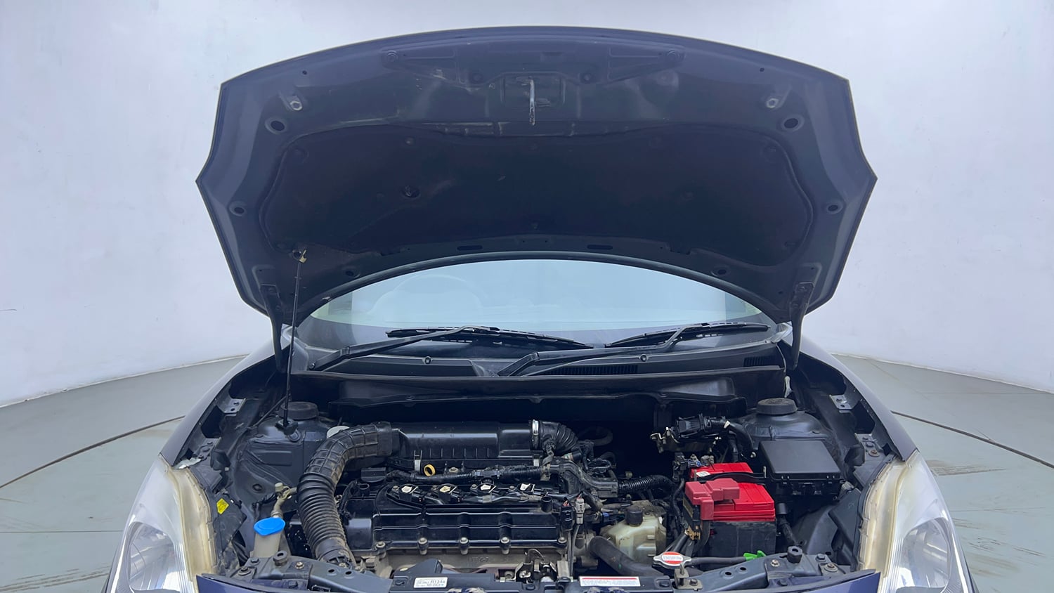 Used 2019 Maruti Suzuki Swift VXi AMT Petrol Automatic engine ENGINE & BONNET OPEN FRONT VIEW