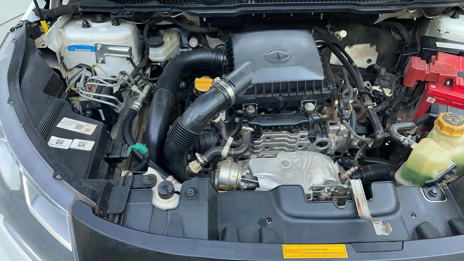 Used 2022 Tata Nexon XMA (S) Petrol Automatic engine ENGINE RIGHT SIDE VIEW