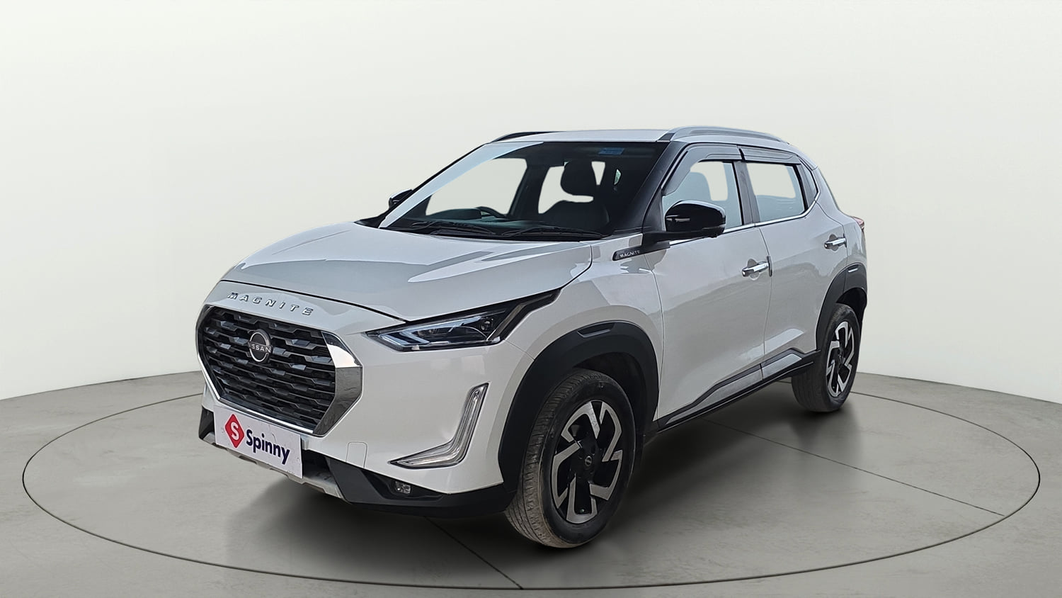 Used 2022 Nissan Magnite XV Premium Turbo CVT Petrol Automatic exterior LEFT FRONT CORNER VIEW