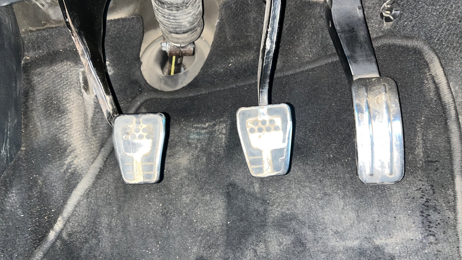 Used 2018 Ford EcoSport Titanium 1.5L TDCi Diesel Manual interior PEDALS VIEW